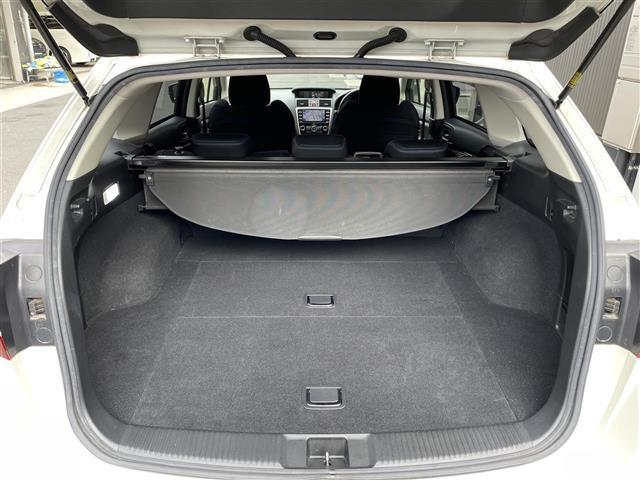 レヴォーグ １．６ＧＴ－Ｓアイサイト　禁煙車／純正ＳＤナビ／追従クルーズコントロール／パワーシート／レーンキープアシスト／ダウンヒルアシスト／純正１８ＡＷ／ＢＳＭ／ＬＥＤライト／スマートキー／Ｂｌｕｅｔｏｏｔｈ／バックカメラ／フルセグ（26枚目）