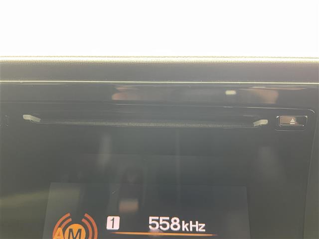 N-ONE プレミアム ツアラー・Lパッケージ 純正ディスプレイオーディオ/バックカメラ/クルーズコントロール/純正アルミホイール/オートライト/プッシュスタート/ETC/スマートキー/ステアリングリモコン/MTモード付AT/横滑り防止機能(10枚目)