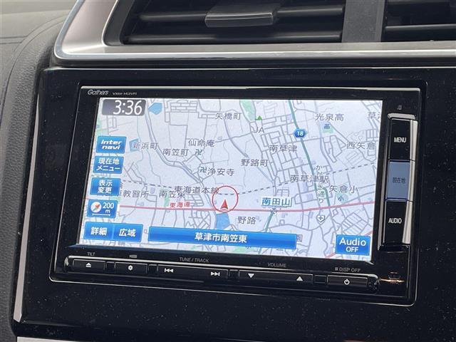 フィットハイブリッド Lパッケージ 禁煙車/純正ナビ/クルーズコントロール/バックカメラ/LEDヘッドライト/オートライト/ビルトインETC/衝突軽減ブレーキ/プッシュスタート/スマートキー/ステアリングリモコン(5枚目)