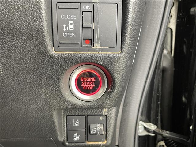 N-BOXカスタム L 追従クルーズコントロール/左側パワースライドドア/シートヒーター/プラズマクラスター技術搭載フルオートエアコン/純正14インチアルミホイール/オートライト/オートハイビーム/ドライブレコーダー(12枚目)