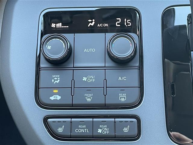 フリード e:HEVエアー EX 登録済未使用車/純正9インチナビ/ホンダセンシング/バックカメラ/クルーズコントロール/ハーフレザーシート/シートヒーター/電子パーキング ブラインドスポットモニター/純正アルミホイール(15枚目)