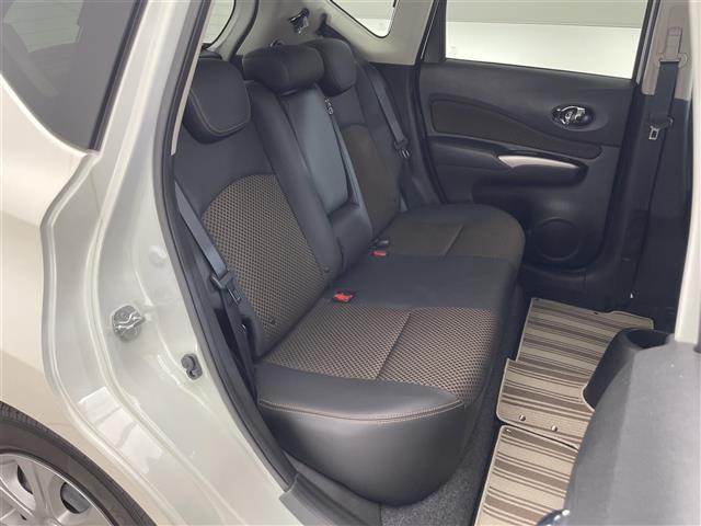 ノート メダリスト X Vセレクション+セーフティII 禁煙車/純正ナビ/ハーフレザーシート/全方位カメラ/クリアランスソナー/レーンキープアシスト/衝突軽減ブレーキ/LEDヘッドライト/オートライト/プッシュスタート/スマートキー(20枚目)