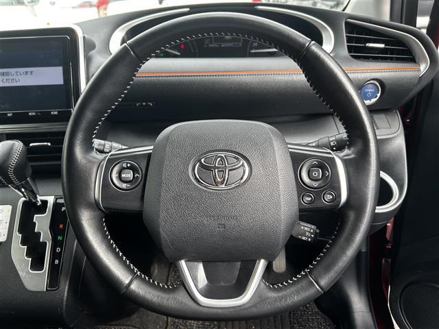 シエンタ ハイブリッドＧ　クエロ　純正９インチナビ／全方位カメラ／デジタルインナーミラー／ハーフレザーシート／シートヒーター／ステアリングヒーター／クルーズコントロール／両側パワースライドドア／ＥＴＣ／前後ドライブレコーダー（13枚目）