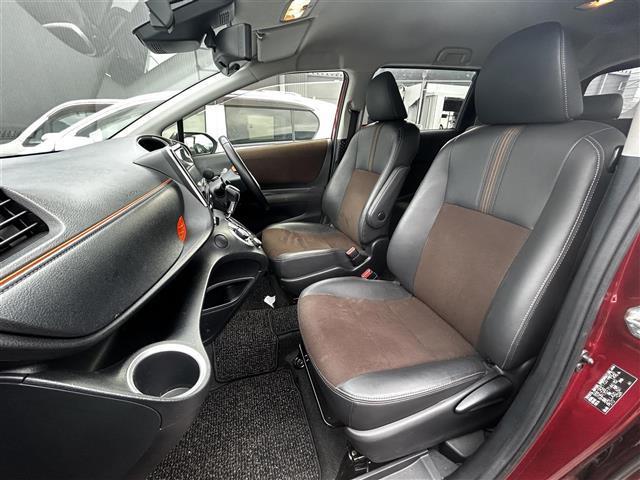 シエンタ ハイブリッドＧ　クエロ　純正９インチナビ／全方位カメラ／デジタルインナーミラー／ハーフレザーシート／シートヒーター／ステアリングヒーター／クルーズコントロール／両側パワースライドドア／ＥＴＣ／前後ドライブレコーダー（25枚目）