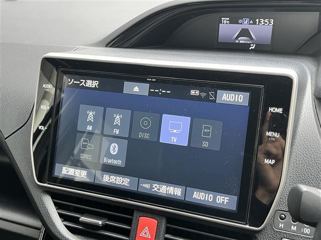 ノア Si ダブルバイビーII 禁煙車/純正10型ナビ/12型後席モニター/クルーズコントロール/ハーフレザーシート/LEDヘッドライト/両側電動スライドドア/バックカメラ/レーンキープアシスト/オートハイビーム/前後ソナー(6枚目)