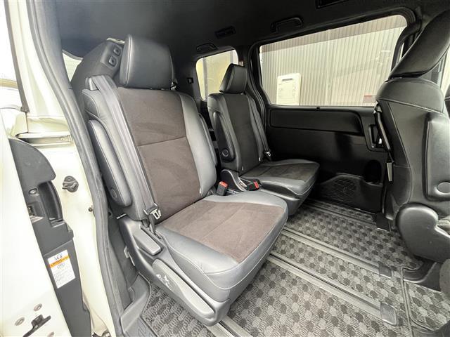 ノア Si ダブルバイビーII 禁煙車/純正10型ナビ/12型後席モニター/クルーズコントロール/ハーフレザーシート/LEDヘッドライト/両側電動スライドドア/バックカメラ/レーンキープアシスト/オートハイビーム/前後ソナー(25枚目)