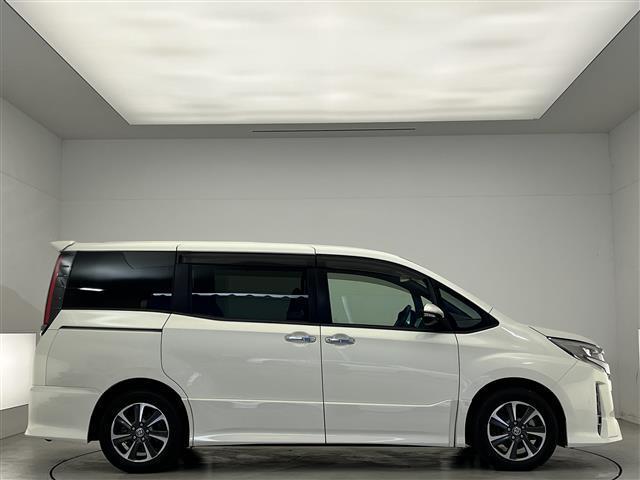 ノア Si ダブルバイビーII 禁煙車/純正10型ナビ/12型後席モニター/クルーズコントロール/ハーフレザーシート/LEDヘッドライト/両側電動スライドドア/バックカメラ/レーンキープアシスト/オートハイビーム/前後ソナー(36枚目)
