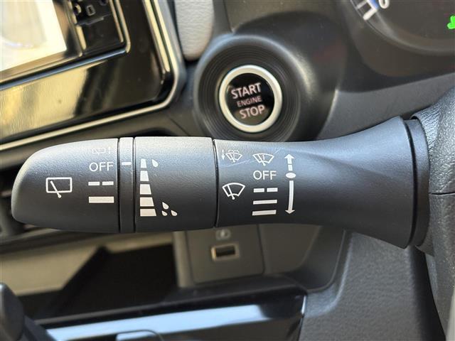 デイズ Ｘ　純正９インチナビ　Ｂｌｕｅｔｏｏｔｈ／ＳＤ／フルセグ／ＥＴＣ／全方位カメラ／コーナーセンサー／衝突軽減装置／ステアリングスイッチ／パワーステアリング／純正アルミホイール／オートライト／スマートキー（14枚目）