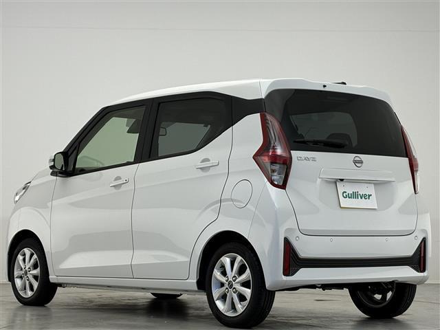 デイズ Ｘ　純正９インチナビ　Ｂｌｕｅｔｏｏｔｈ／ＳＤ／フルセグ／ＥＴＣ／全方位カメラ／コーナーセンサー／衝突軽減装置／ステアリングスイッチ／パワーステアリング／純正アルミホイール／オートライト／スマートキー（31枚目）