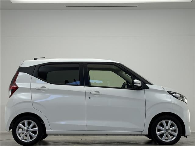 デイズ Ｘ　純正９インチナビ　Ｂｌｕｅｔｏｏｔｈ／ＳＤ／フルセグ／ＥＴＣ／全方位カメラ／コーナーセンサー／衝突軽減装置／ステアリングスイッチ／パワーステアリング／純正アルミホイール／オートライト／スマートキー（34枚目）