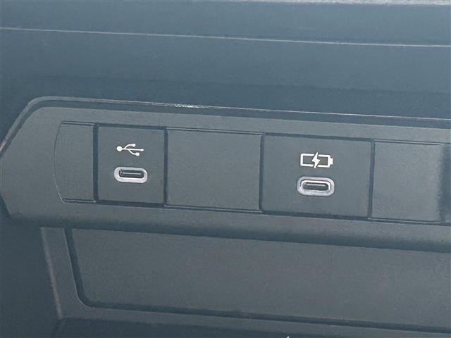 プリウス Ｇ　純正８インチナビ／全方位カメラ／モデリスタエアロ／追従クルーズコントロール／シートヒーター／純正１９インチアルミホイール／ＥＴＣ２．０／前後ドライブレコーダー／オートブレーキホールド／オートハイビーム（8枚目）