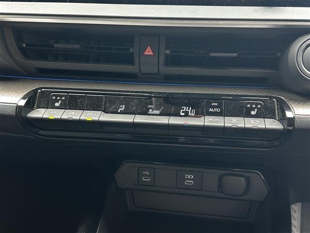 プリウス Ｇ　純正８インチナビ／全方位カメラ／モデリスタエアロ／追従クルーズコントロール／シートヒーター／純正１９インチアルミホイール／ＥＴＣ２．０／前後ドライブレコーダー／オートブレーキホールド／オートハイビーム（13枚目）