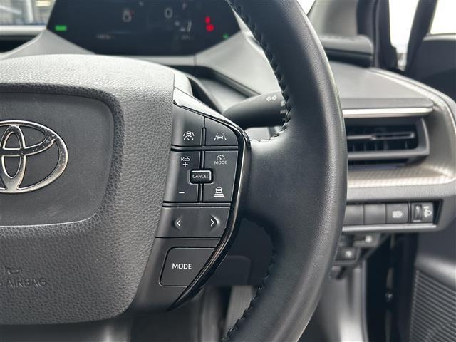 プリウス Ｇ　純正８インチナビ／全方位カメラ／モデリスタエアロ／追従クルーズコントロール／シートヒーター／純正１９インチアルミホイール／ＥＴＣ２．０／前後ドライブレコーダー／オートブレーキホールド／オートハイビーム（15枚目）