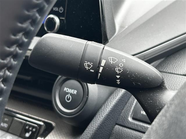 プリウス Ｇ　純正８インチナビ／全方位カメラ／モデリスタエアロ／追従クルーズコントロール／シートヒーター／純正１９インチアルミホイール／ＥＴＣ２．０／前後ドライブレコーダー／オートブレーキホールド／オートハイビーム（16枚目）