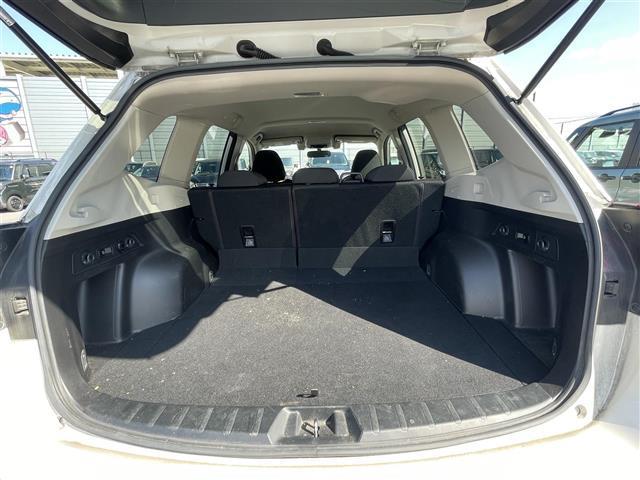 フォレスター プレミアム 禁煙車/純正ナビ/追従クルーズコントロール/ブラインドスポットモニター/バックカメラ/ETC/ステアリングスイッチ/ステアリングヒーター/ハーフレザーシート/シートヒーター/パワーシート/LEDライト(27枚目)