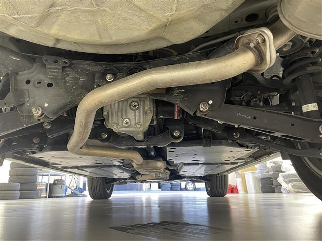 フォレスター プレミアム 禁煙車/純正ナビ/追従クルーズコントロール/ブラインドスポットモニター/バックカメラ/ETC/ステアリングスイッチ/ステアリングヒーター/ハーフレザーシート/シートヒーター/パワーシート/LEDライト(39枚目)