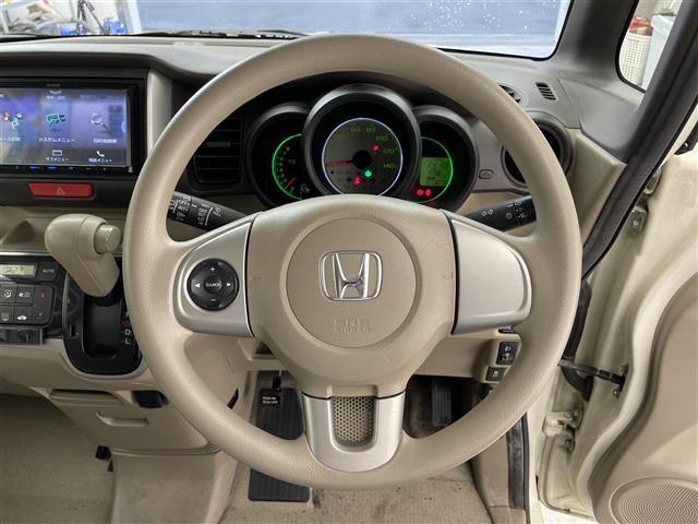 N-BOX G・Lパッケージ 社外7ナビ/Bluetooth/DVD/SD/USB/フルセグ/バックカメラ/ドライブレコーダー/パワースライドドア/パワーステアリング/パワーウインドウ/スマートキー/スペアキー/プッシュスタート(10枚目)