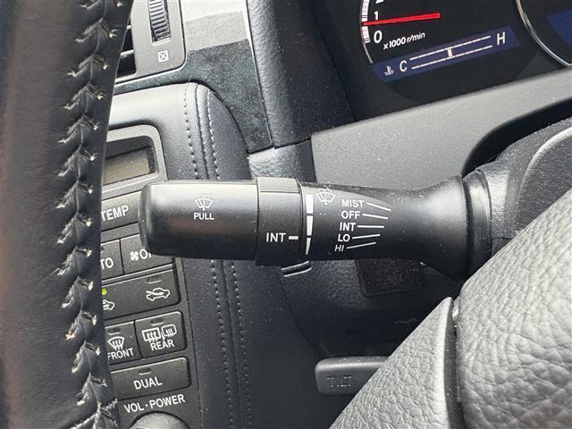 クラウン アスリート プレミアムエディション 純正8インチナビ/バックカメラ/電動リアゲート/クルーズコントロール/パワーシート/ステアリングリモコン/オートライト/アダプティブフロントライティングシステム/コーナーセンサー/ETC(15枚目)