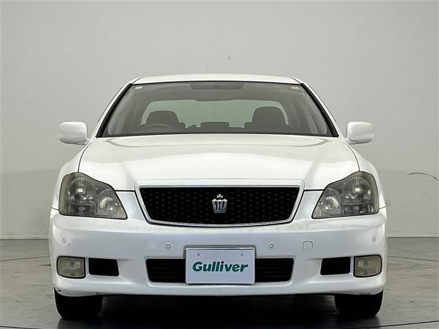 クラウン アスリート プレミアムエディション 純正8インチナビ/バックカメラ/電動リアゲート/クルーズコントロール/パワーシート/ステアリングリモコン/オートライト/アダプティブフロントライティングシステム/コーナーセンサー/ETC(26枚目)