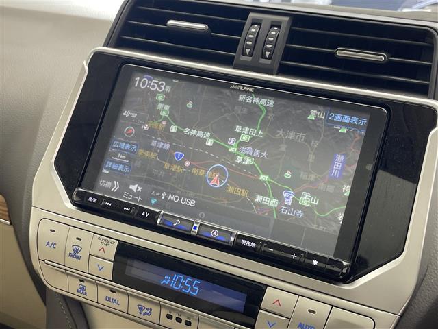 ランドクルーザープラド ＴＸ　Ｌパッケージ　マットブラックエディション　禁煙車／純正９インチナビ／バックカメラ／サンルーフ／追従クルーズコントロール／ＥＴＣ／前後ドライブレコーダー／シートヒーター／パワーシート／コーナーセンサー／電動格納サードシート／本革シート／ＬＥＤ（5枚目）