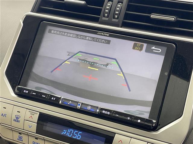ランドクルーザープラド ＴＸ　Ｌパッケージ　マットブラックエディション　禁煙車／純正９インチナビ／バックカメラ／サンルーフ／追従クルーズコントロール／ＥＴＣ／前後ドライブレコーダー／シートヒーター／パワーシート／コーナーセンサー／電動格納サードシート／本革シート／ＬＥＤ（7枚目）