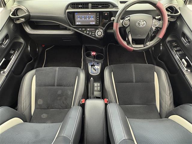 アクア Ｇ　Ｇ’ｓ　禁煙車／純正ナビ／バックカメラ／クルーズコントロール／ＥＴＣ／ハーフレザーシート／ステアリングスイッチ／ＬＥＤヘッドライト／オートライト／オートハイビーム／ドライブレコーダー／スペアキー（4枚目）