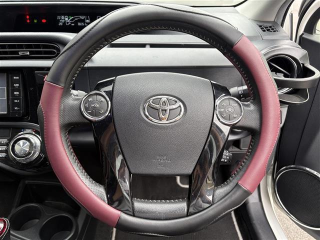 アクア Ｇ　Ｇ’ｓ　禁煙車／純正ナビ／バックカメラ／クルーズコントロール／ＥＴＣ／ハーフレザーシート／ステアリングスイッチ／ＬＥＤヘッドライト／オートライト／オートハイビーム／ドライブレコーダー／スペアキー（9枚目）