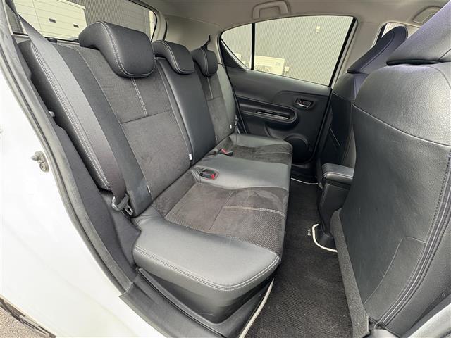 アクア Ｇ　Ｇ’ｓ　禁煙車／純正ナビ／バックカメラ／クルーズコントロール／ＥＴＣ／ハーフレザーシート／ステアリングスイッチ／ＬＥＤヘッドライト／オートライト／オートハイビーム／ドライブレコーダー／スペアキー（24枚目）