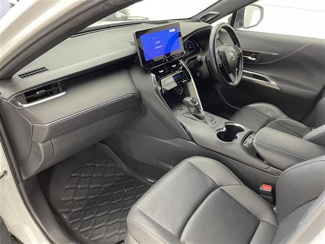 ハリアーハイブリッド Ｚ　レザーパッケージ　禁煙車／１２．３インチナビ／ＪＢＬプレミアムサウンド／パノラミックビューモニター／ＥＴＣ２．０／セーフティセンス／ブラインドスポットモニター／パーキングサポートブレーキ／パワーバックドア／ＬＥＤライト（21枚目）