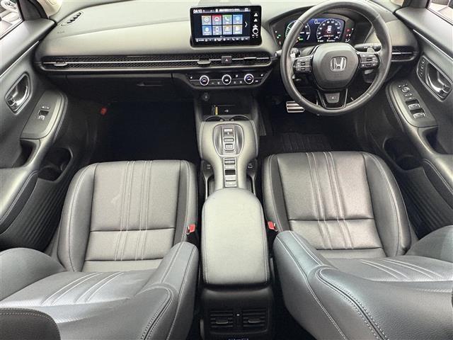 ZR-V e:HEV Z 禁煙車/純正9型ナビ/BOSEサウンド/レザーシート/全方位カメラ/追従クルーズコントロール/クリアランスソナー/パワーシート/シートヒーター/ブラインドスポットインフォメーション/LED/ETC(2枚目)