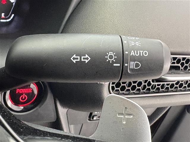 ZR-V e:HEV Z 禁煙車/純正9型ナビ/BOSEサウンド/レザーシート/全方位カメラ/追従クルーズコントロール/クリアランスソナー/パワーシート/シートヒーター/ブラインドスポットインフォメーション/LED/ETC(12枚目)