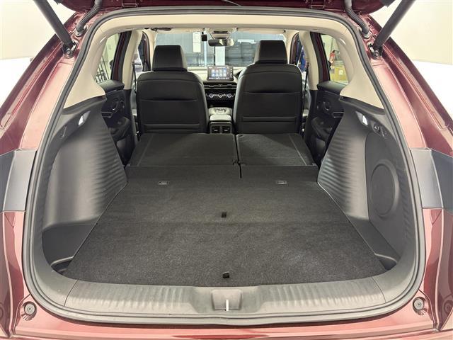 ZR-V e:HEV Z 禁煙車/純正9型ナビ/BOSEサウンド/レザーシート/全方位カメラ/追従クルーズコントロール/クリアランスソナー/パワーシート/シートヒーター/ブラインドスポットインフォメーション/LED/ETC(26枚目)