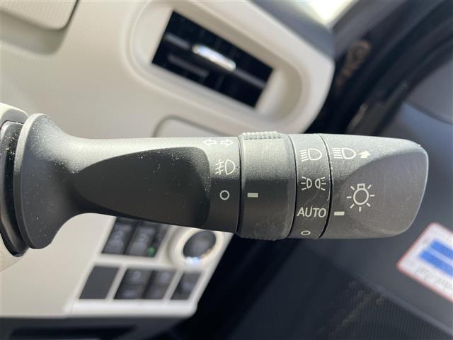 ムーヴキャンバス Xメイクアップリミテッド SAIII 禁煙車/純正ナビ/全方位カメラ/両側電動スライド/ドラレコ/コーナーセンサー/リアソナー/オートハイビーム/衝突被害軽減システム/プッシュスタート/スマートキー/ステアリングリモコン(13枚目)