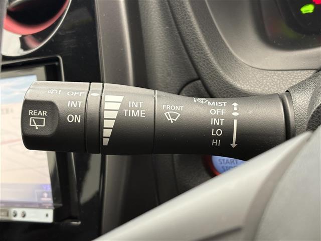 ノート ｅ－パワー　ニスモ　禁煙車／社外ナビ／ＬＥＤヘッドライト／コーナーセンサー／レーンキープアシスト／ドライブレコーダー／ＣＤ／ＤＶＤ／フルセグ／Ｂｌｕｅｔｏｏｔｈ／盗難防止／スマートキー／ＥＴＣ（6枚目）