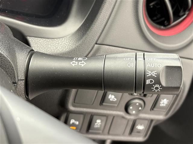 ノート ｅ－パワー　ニスモ　禁煙車／社外ナビ／ＬＥＤヘッドライト／コーナーセンサー／レーンキープアシスト／ドライブレコーダー／ＣＤ／ＤＶＤ／フルセグ／Ｂｌｕｅｔｏｏｔｈ／盗難防止／スマートキー／ＥＴＣ（7枚目）