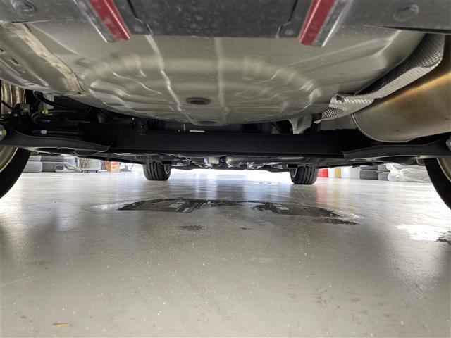 ノート ｅ－パワー　ニスモ　禁煙車／社外ナビ／ＬＥＤヘッドライト／コーナーセンサー／レーンキープアシスト／ドライブレコーダー／ＣＤ／ＤＶＤ／フルセグ／Ｂｌｕｅｔｏｏｔｈ／盗難防止／スマートキー／ＥＴＣ（29枚目）