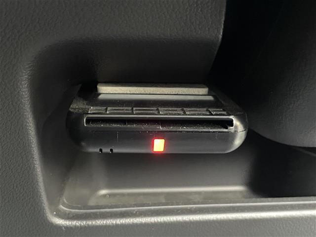 Ｎ－ＢＯＸ Ｇ・Ｌパッケージ　禁煙車／純正８型ナビ／バックカメラ／片側パワースライドドア／ＨＩＤヘッドライト／オートライト／プッシュスタート／スマートキー（7枚目）