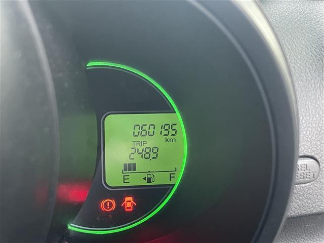 Ｎ－ＢＯＸ Ｇ・Ｌパッケージ　禁煙車／純正８型ナビ／バックカメラ／片側パワースライドドア／ＨＩＤヘッドライト／オートライト／プッシュスタート／スマートキー（9枚目）