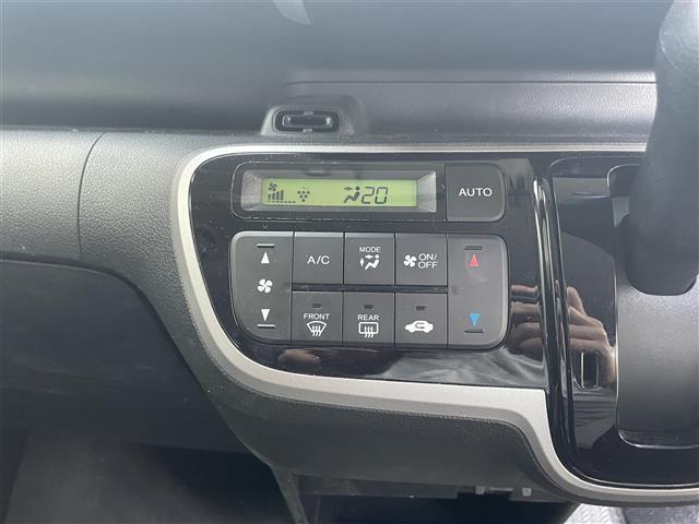 Ｎ－ＢＯＸ Ｇ・Ｌパッケージ　禁煙車／純正８型ナビ／バックカメラ／片側パワースライドドア／ＨＩＤヘッドライト／オートライト／プッシュスタート／スマートキー（13枚目）