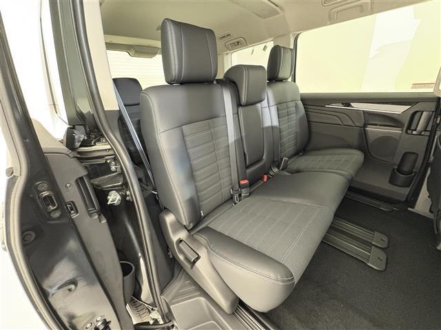 デリカD:5 シャモニー 登録済未使用車/両側パワースライドドア/全方位カメラ/ハーフレザーシート/シートヒーター/パワーシート/パワーバックドア/レーンキープアシスト/ステアリングヒーター/パドルシフト/スペアキー(20枚目)