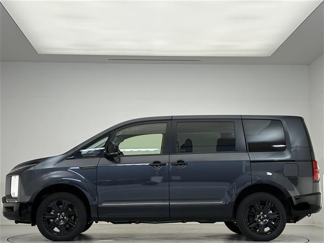 デリカD:5 シャモニー 登録済未使用車/両側パワースライドドア/全方位カメラ/ハーフレザーシート/シートヒーター/パワーシート/パワーバックドア/レーンキープアシスト/ステアリングヒーター/パドルシフト/スペアキー(29枚目)