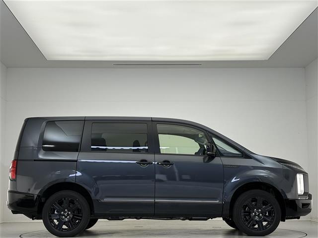 デリカD:5 シャモニー 登録済未使用車/両側パワースライドドア/全方位カメラ/ハーフレザーシート/シートヒーター/パワーシート/パワーバックドア/レーンキープアシスト/ステアリングヒーター/パドルシフト/スペアキー(31枚目)