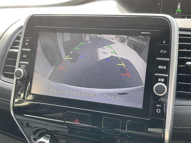 セレナ ハイウェイスター プロパイロットエディション 純正9インチナビ/Bluetooth/CD/DVD/USB/HDMI/フルセグ/前後ドラレコ/衝突軽減ブレーキ/バックカメラ/プロパイロット/電子パーキング/オートライト/両側電動スライドドア(5枚目)