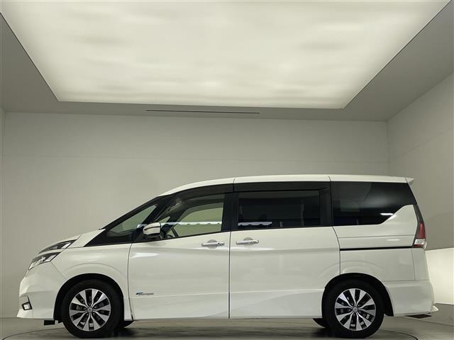セレナ ハイウェイスター プロパイロットエディション 純正9インチナビ/Bluetooth/CD/DVD/USB/HDMI/フルセグ/前後ドラレコ/衝突軽減ブレーキ/バックカメラ/プロパイロット/電子パーキング/オートライト/両側電動スライドドア(32枚目)