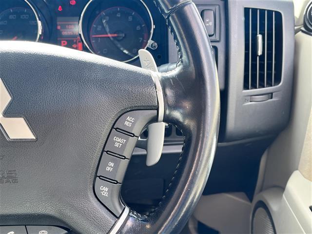 デリカD:5 シャモニー 禁煙車/純正ナビ/フルセグTV/バックカメラ/サイドカメラ/ETC/両側パワースライドドア/シートヒーター/パワーシート/クルーズコントロール/HIDヘッドライト/オートライト/パドルシフト(12枚目)