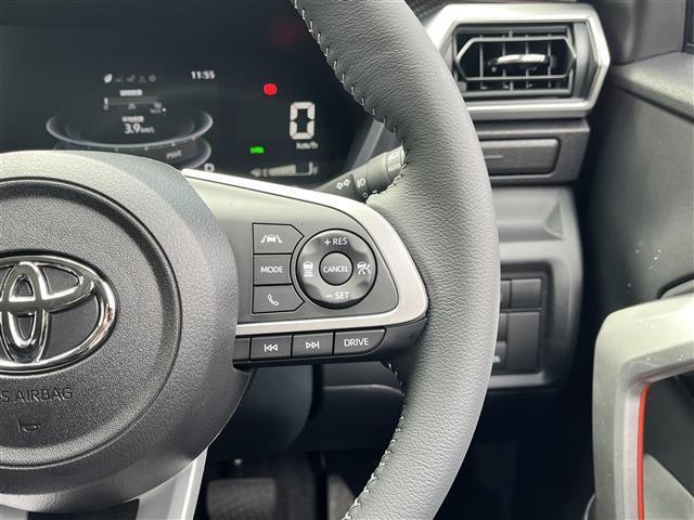 ライズ Ｚ　登録済未使用車／純正９インチディスプレイオーディオ／バックカメラ／シートヒーター／追従クルーズコントロール／前後コーナーセンサー／衝突被害軽減ブレーキ／純正ＬＥＤヘッドライト／純正１７インチアルミ（10枚目）