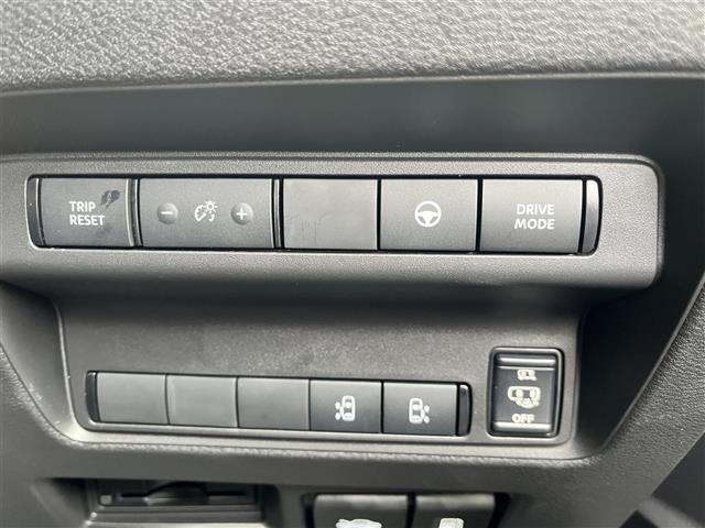 セレナ e-パワー ハイウェイスターV 禁煙車/純正12.3インチナビ/全方位カメラ/デジタルインナーミラー/フリップダウンモニター/両側パワースライドドア/ハーフレザーシート/前後ドラレコ/前後コーナーセンサー/追従クルーズコントロール(11枚目)