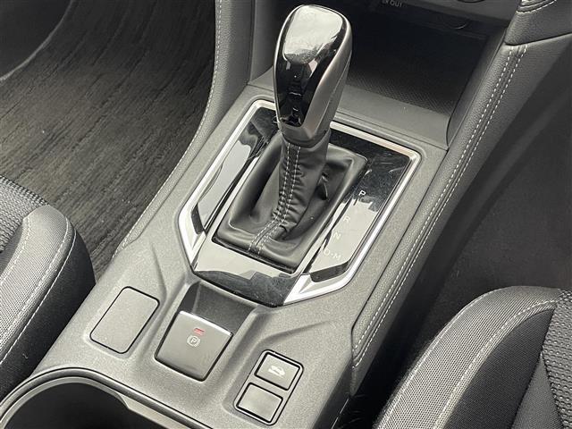 インプレッサスポーツ ２．０ｉ－Ｌアイサイト　禁煙車／純正８インチナビ／バックカメラ／衝突軽減ブレーキ／ＥＴＣ２．０／ＬＥＤヘッドライト／オートライト／追従クルーズコントロール／純正アルミホイール／レーンキープアシスト／電子パーキング（18枚目）