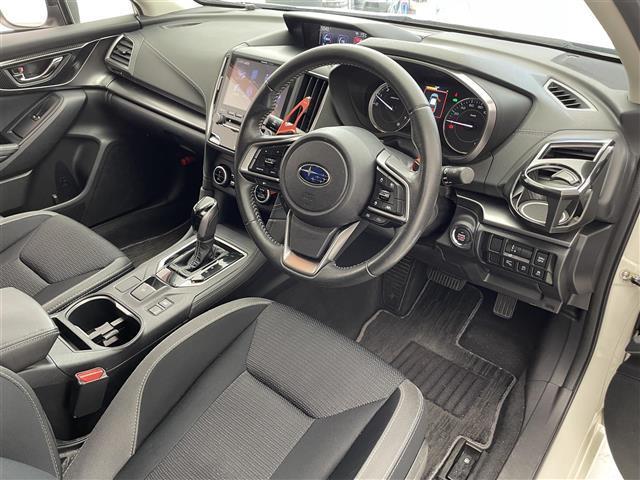 インプレッサスポーツ ２．０ｉ－Ｌアイサイト　禁煙車／純正８インチナビ／バックカメラ／衝突軽減ブレーキ／ＥＴＣ２．０／ＬＥＤヘッドライト／オートライト／追従クルーズコントロール／純正アルミホイール／レーンキープアシスト／電子パーキング（20枚目）