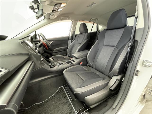 インプレッサスポーツ ２．０ｉ－Ｌアイサイト　禁煙車／純正８インチナビ／バックカメラ／衝突軽減ブレーキ／ＥＴＣ２．０／ＬＥＤヘッドライト／オートライト／追従クルーズコントロール／純正アルミホイール／レーンキープアシスト／電子パーキング（23枚目）
